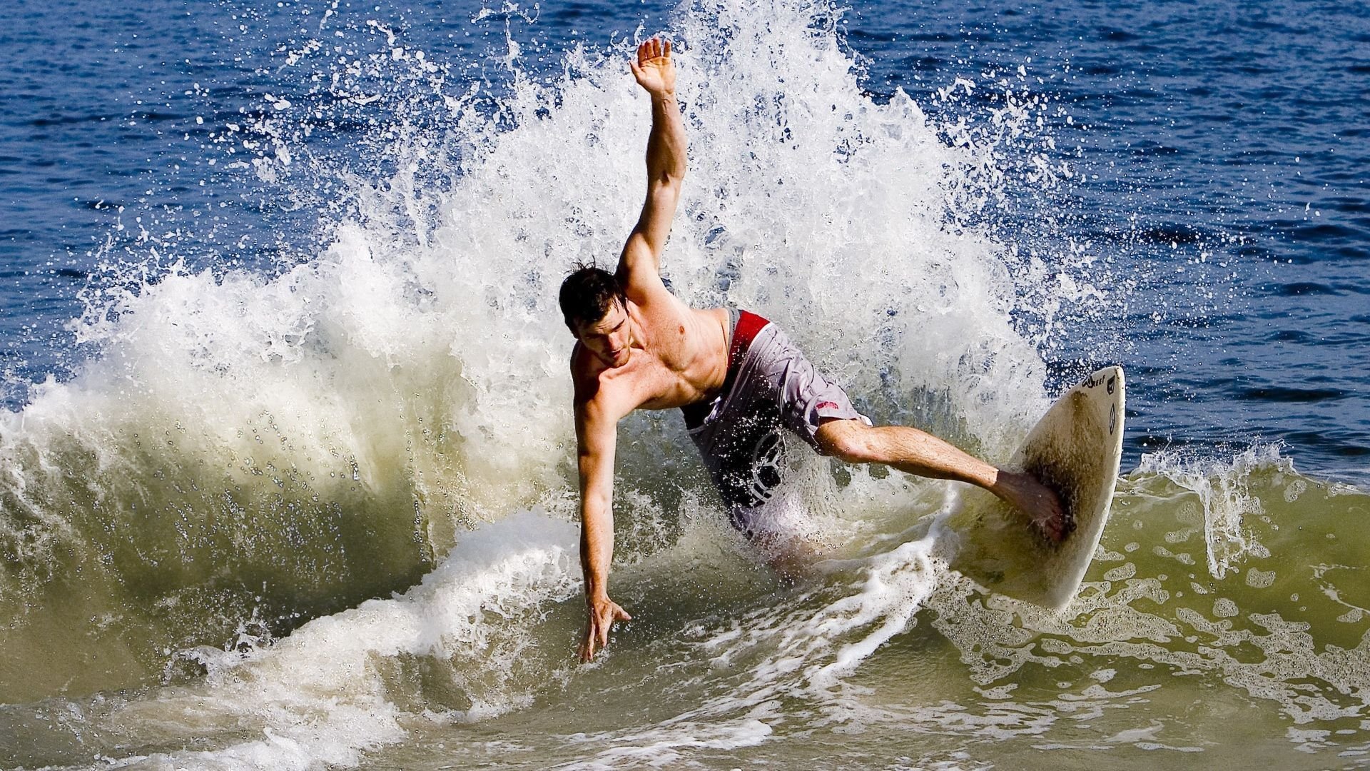 篮球赛事多平台直播覆盖面不断扩大，篮球赛直播用哪个平台