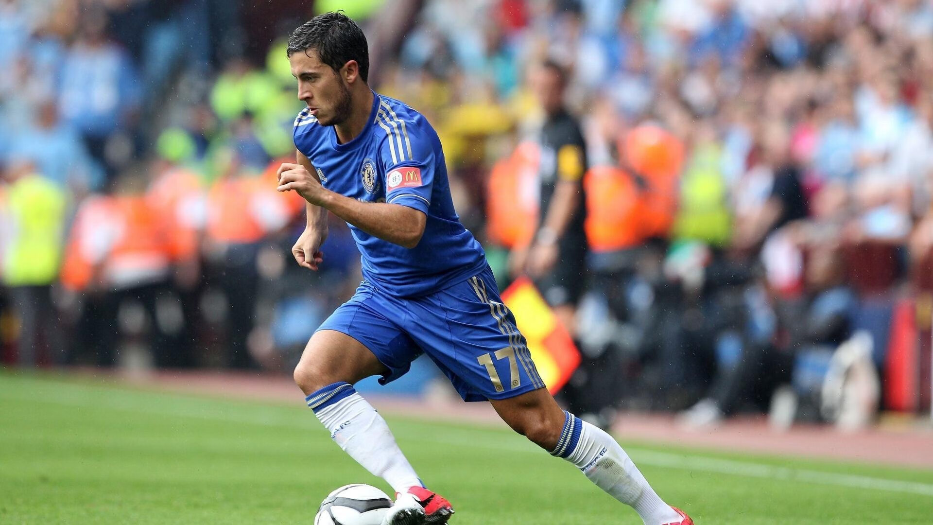 阿尔卑斯人客场击败圣埃蒂安，保持近期不败纪录，阿尔卑斯球场